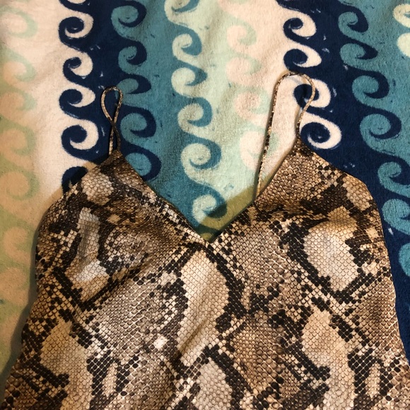 Snake Pattern Tank - Picture 2 of 3